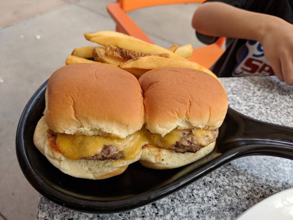 Egg N Joe (Silverstone Marketplace) | restaurant | 23271 N Scottsdale Rd a101, Scottsdale, AZ 85255, USA | 4802659968 OR +1 480-265-9968