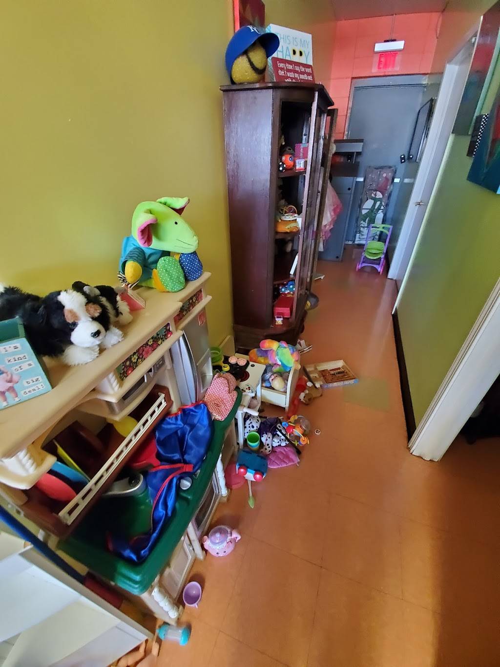 Doughboys Donuts | bakery | 11559 E 63rd St, Raytown, MO 64133, USA | 8163580840 OR +1 816-358-0840