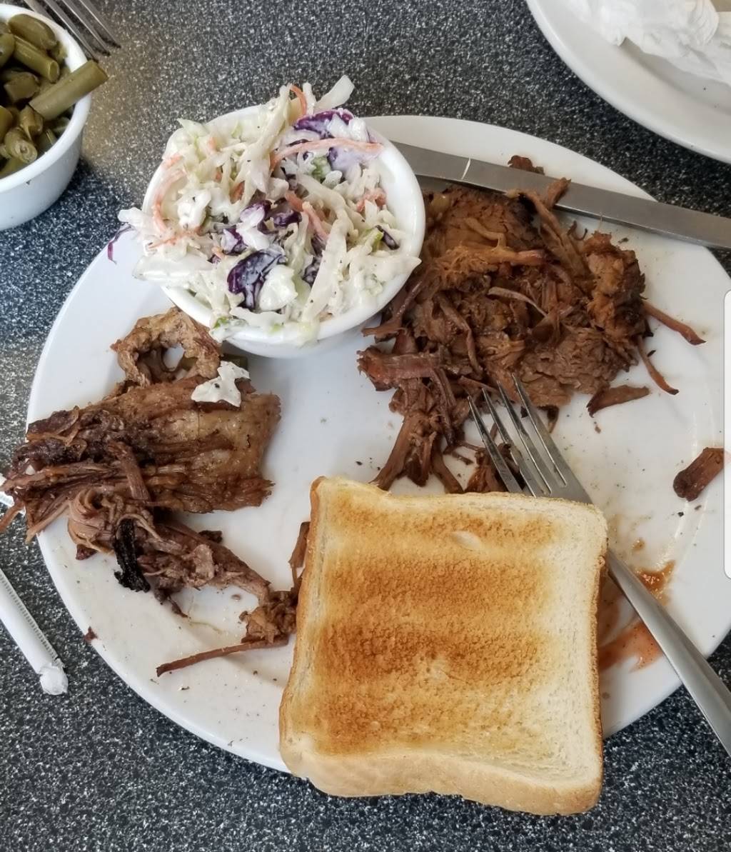 Southern Rock Bouncin BBQ | restaurant | 3779 S Grundy Quarles Hwy, Gainesboro, TN 38562, USA | 9318587675 OR +1 931-858-7675