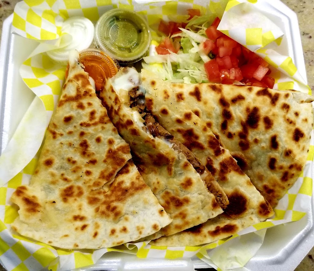 Tikis Mexican Grill | restaurant | 4747 66th St N, St. Petersburg, FL 33709, USA | 7279543471 OR +1 727-954-3471