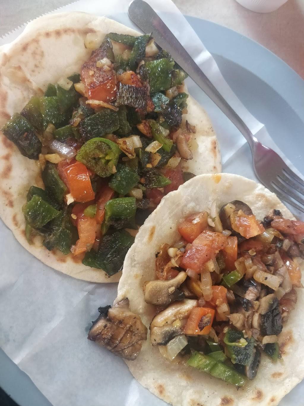 Taqueria Mi Charro | restaurant | 6707 Harrisburg Blvd, Houston, TX 77011, USA | 7139231200 OR +1 713-923-1200