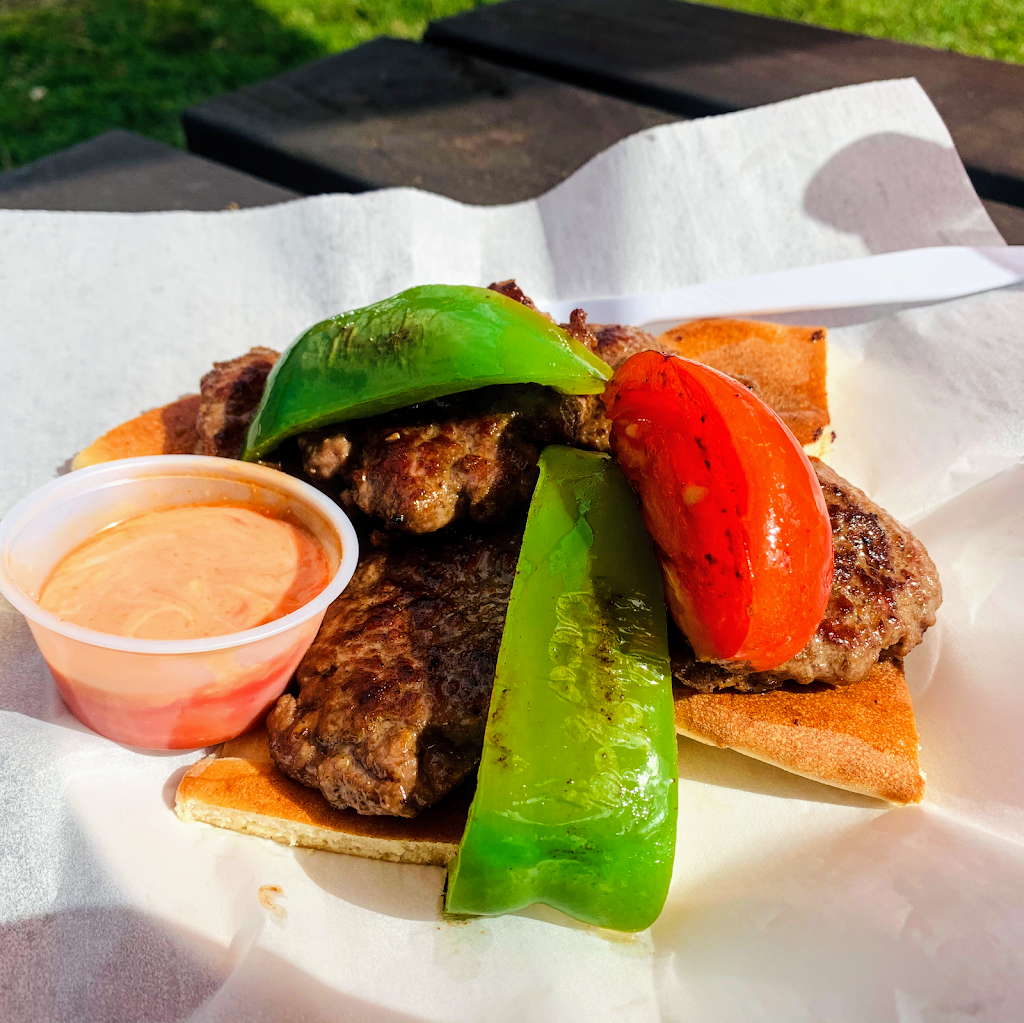 UNO MAS FOOD TRUCK | restaurant | 2104 FL-60 W, Valrico, FL 33594, USA | 8137531667 OR +1 813-753-1667