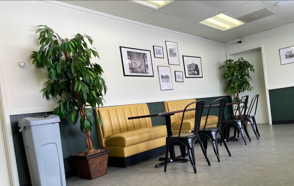 Willie’s Gourmet Cafe | cafe | 1401 Oriskany St W, Utica, NY 13502, USA | 3158648523 OR +1 315-864-8523