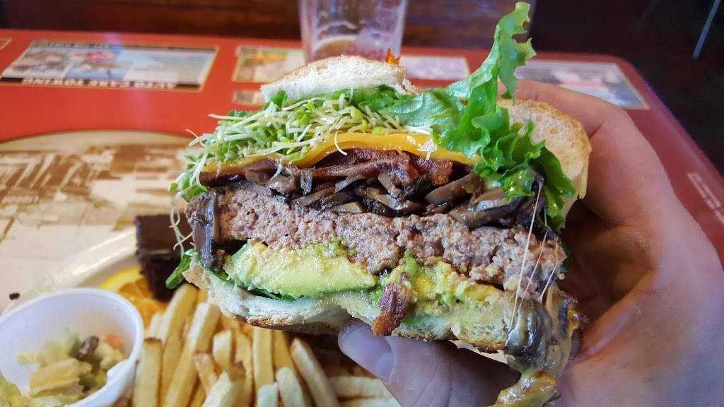 Wooden Nickle Bar & Grill | restaurant | 1819 Freedom Blvd, Freedom, CA 95019, USA | 8317242600 OR +1 831-724-2600