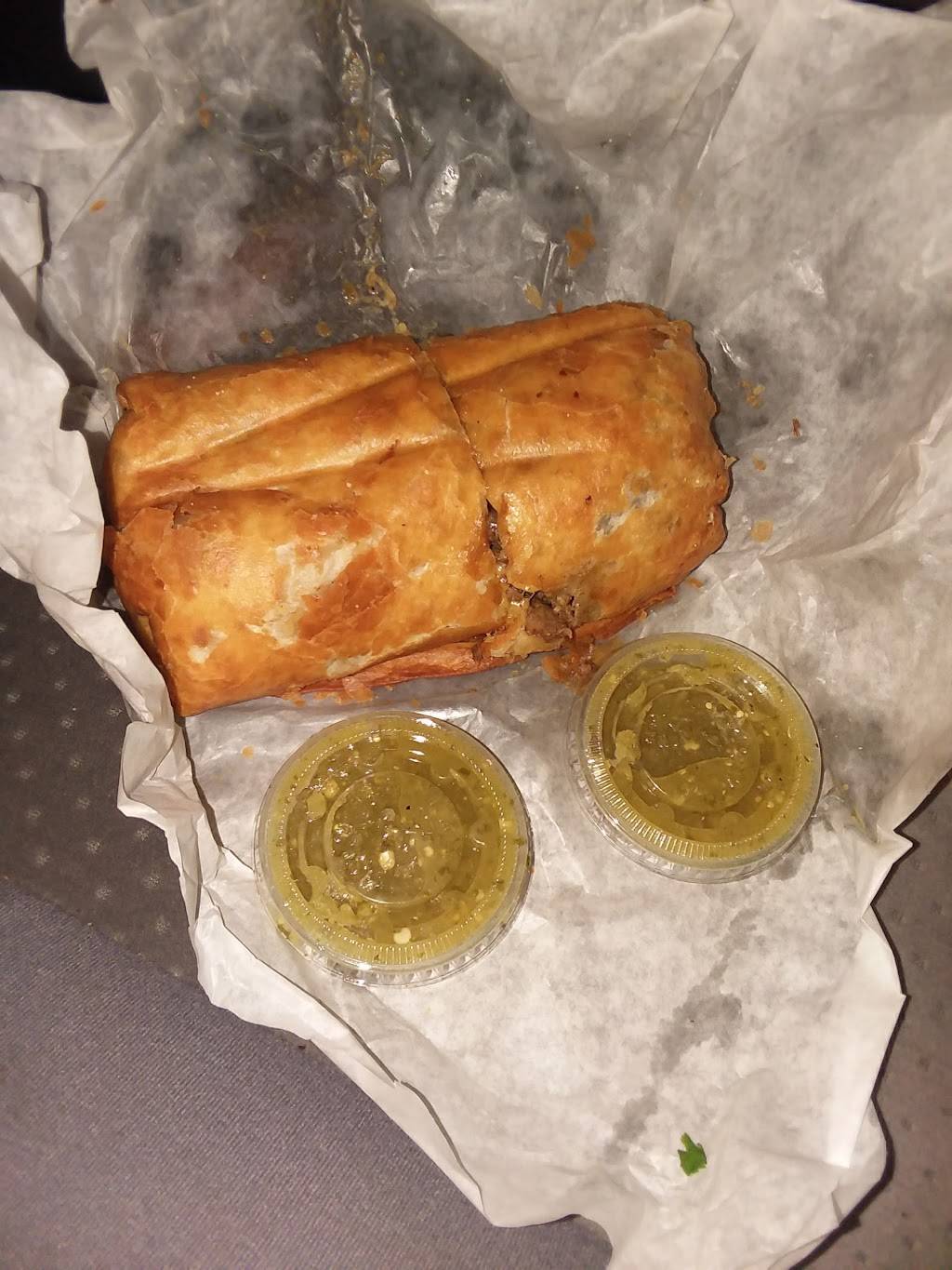 Maxwell Street Express | restaurant | 11656 S Halsted St, Chicago, IL 60628, USA | 7739415857 OR +1 773-941-5857