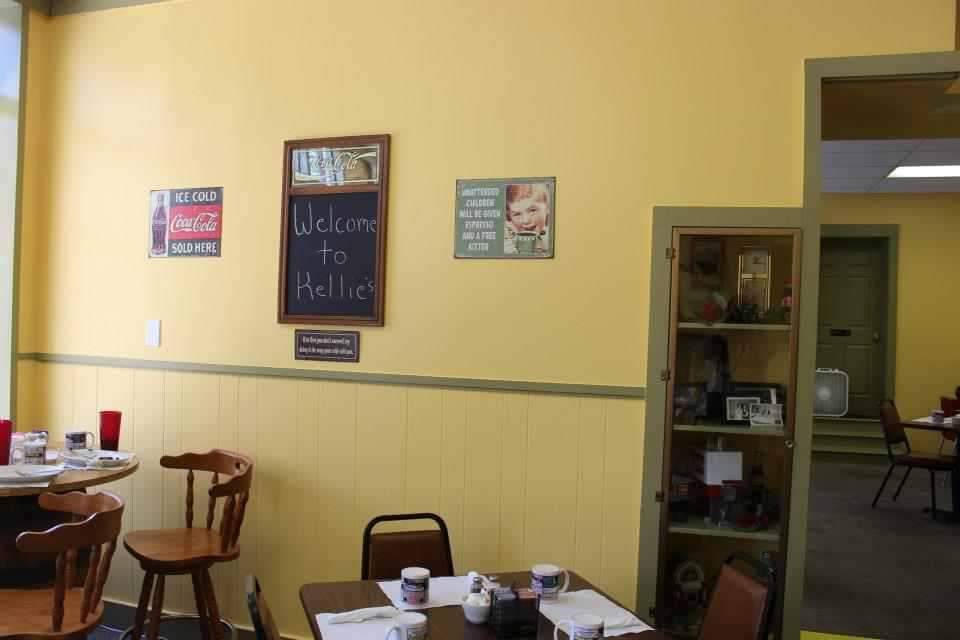 Stockwells Breakfast | restaurant | 112 Adrian St, Manchester, MI 48158, USA | 7344280721 OR +1 734-428-0721