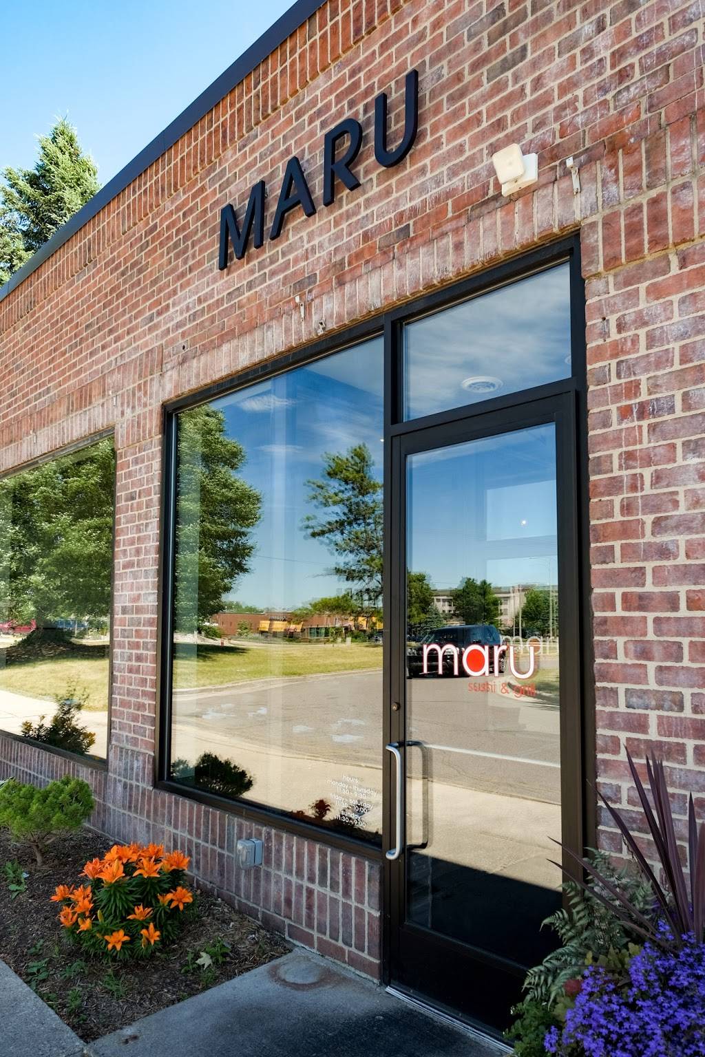 Maru Sushi & Grill | restaurant | 1500 W Lake Lansing Rd, East Lansing, MI 48823, USA | 5173371500 OR +1 517-337-1500