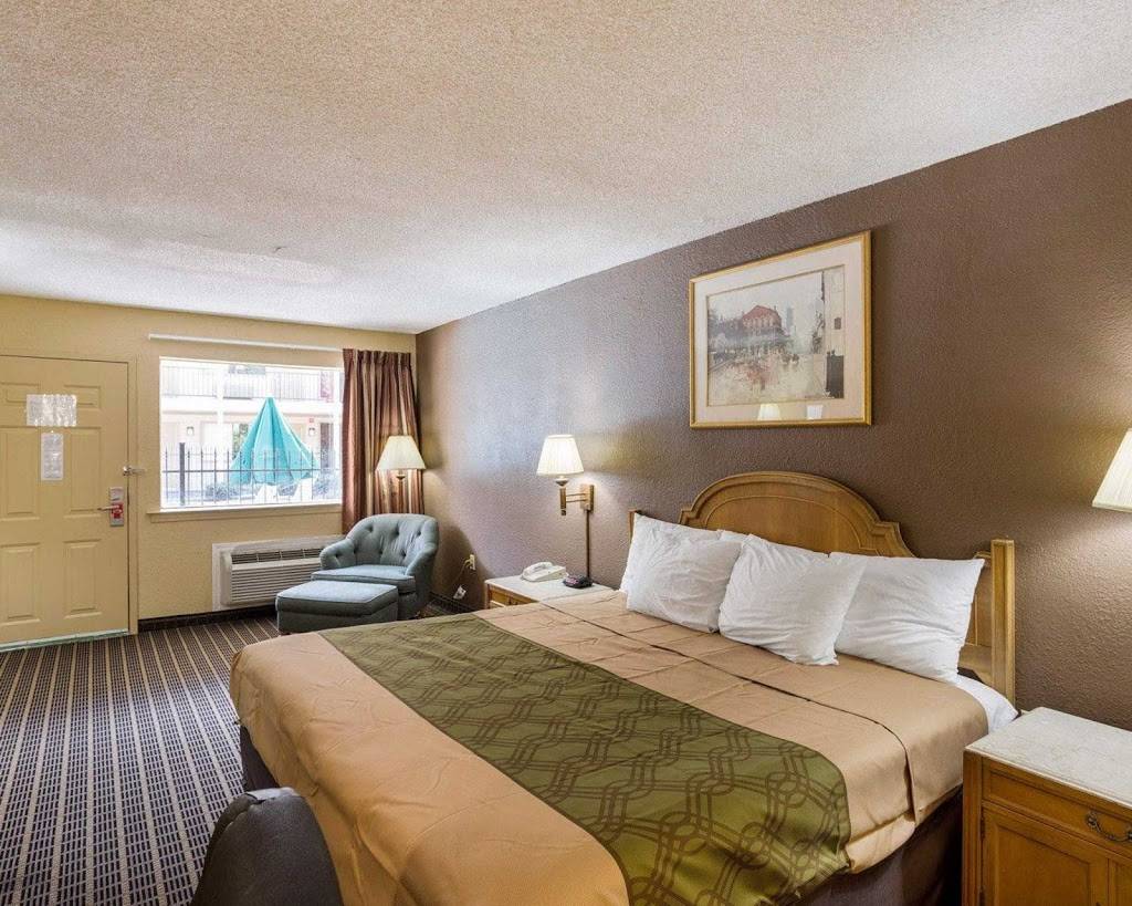 Econo Lodge | restaurant | 2125 Veterans Blvd, Kenner, LA 70062, USA | 5044646464 OR +1 504-464-6464