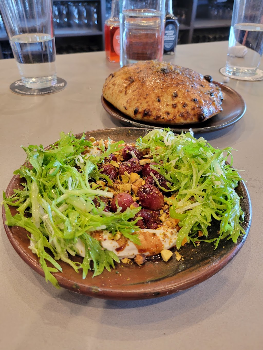 Beachwood Pizza & Beer | restaurant | 5205 Warner Ave, Huntington Beach, CA 92649, USA | 6573012063 OR +1 657-301-2063