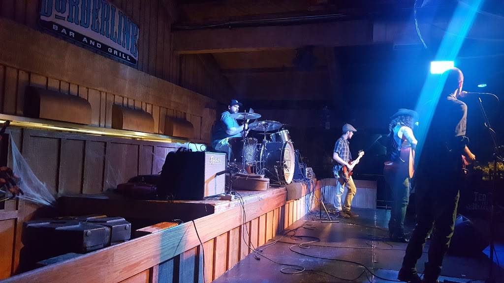 Borderline Bar & Grill | restaurant | 99 Rolling Oaks Dr, Thousand Oaks, CA 91361, USA | 8054464435 OR +1 805-446-4435