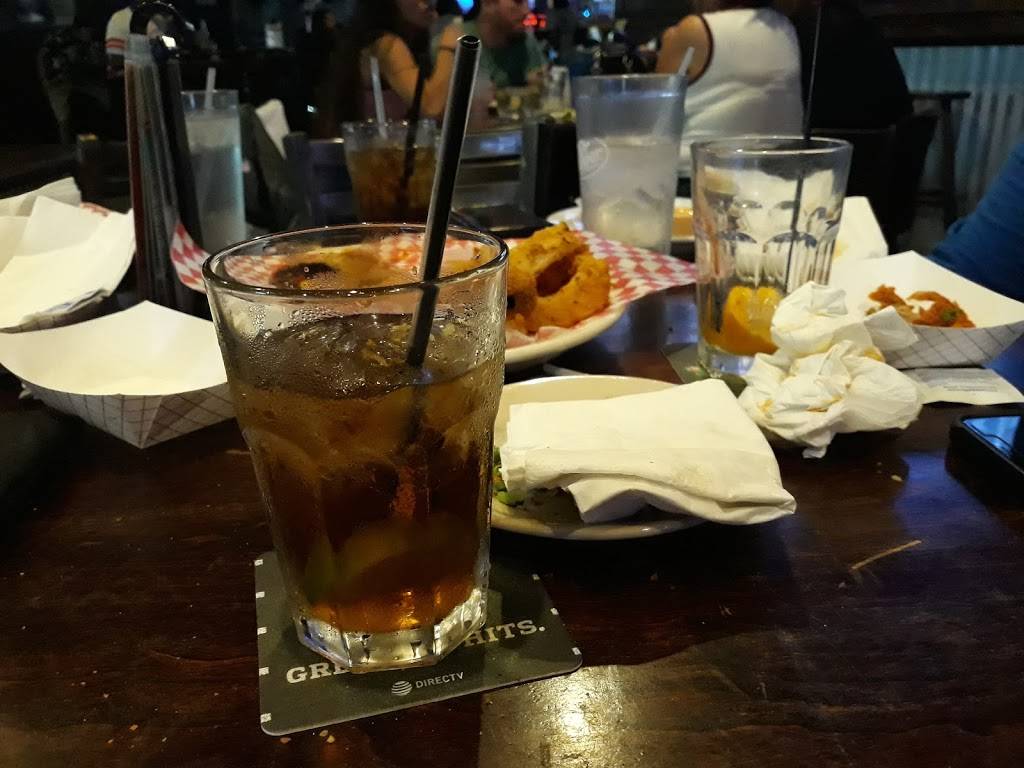 Scooters Sports Bar & Grill | restaurant | 13698 E Alameda Ave, Aurora, CO 80012, USA | 3033660019 OR +1 303-366-0019