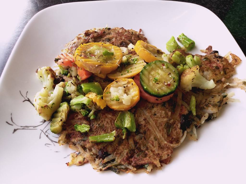 The Purple Rooster Cafe | restaurant | 105 South St, Plainville, MA 02762, USA | 5083161550 OR +1 508-316-1550