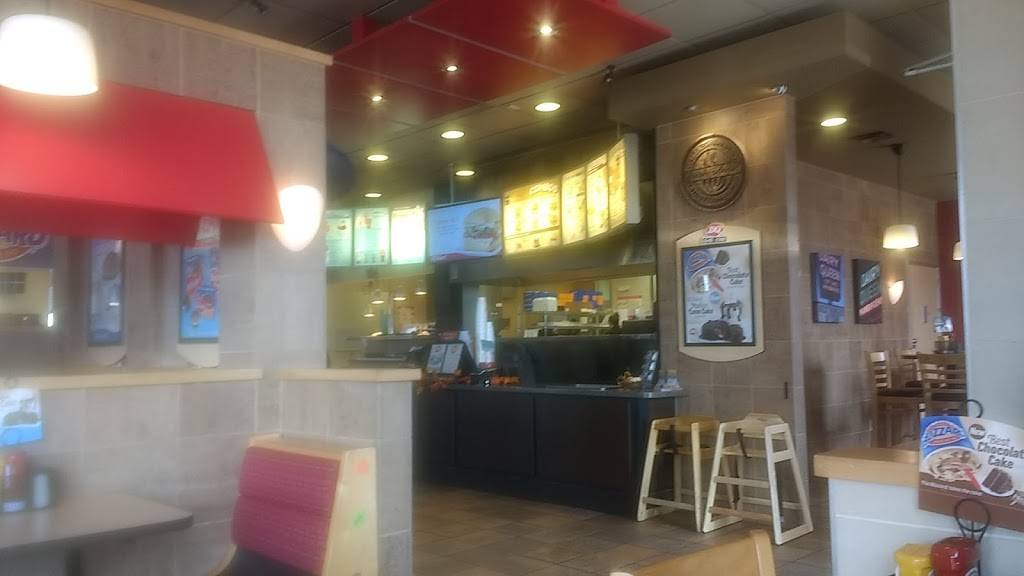 Dairy Queen Grill & Chill | restaurant | 4570 Fort Campbell Blvd, Hopkinsville, KY 42240, USA | 2708866500 OR +1 270-886-6500