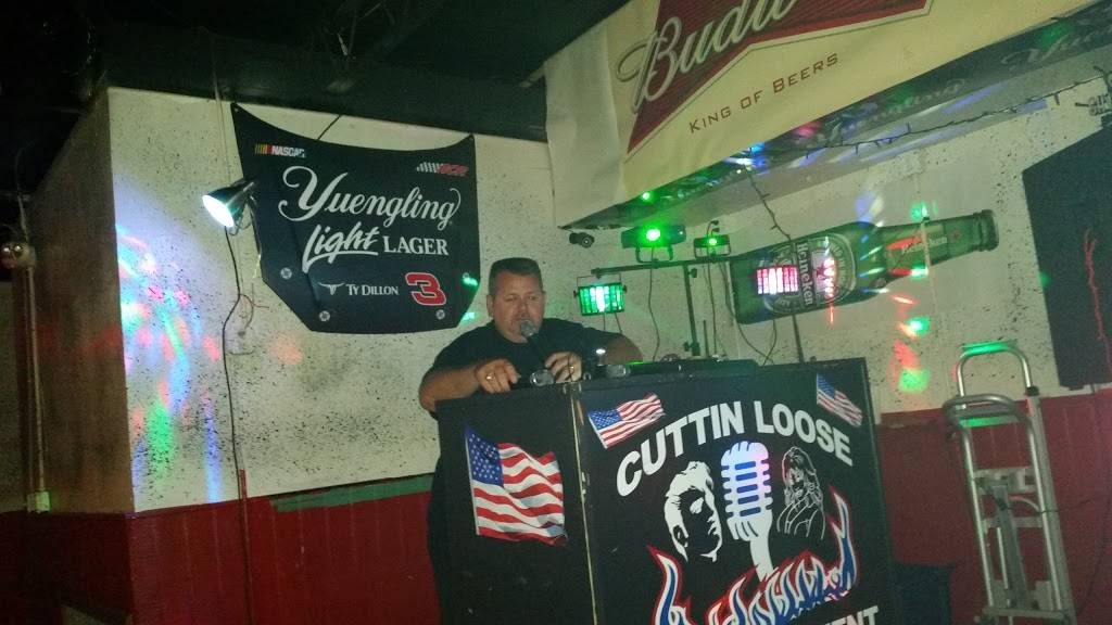 Golden Rooster | restaurant | 2035 Rogero Rd, Jacksonville, FL 32211, USA | 9045185348 OR +1 904-518-5348