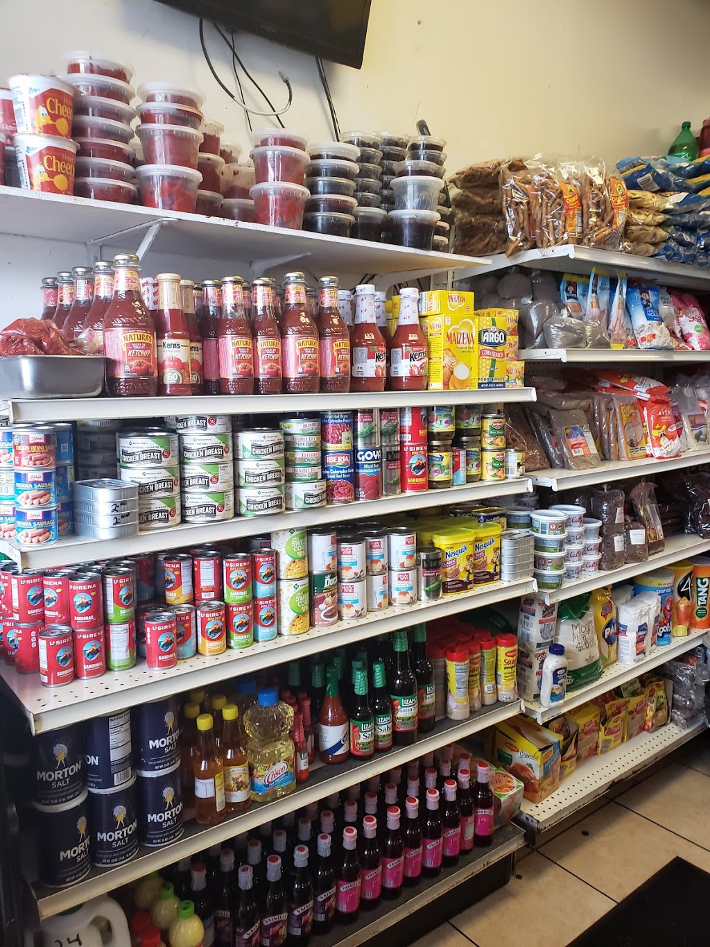 Masayita Minimarket Corporation | restaurant | 10930 W Flagler St # 304, Miami, FL 33174, USA | 3054853106 OR +1 305-485-3106