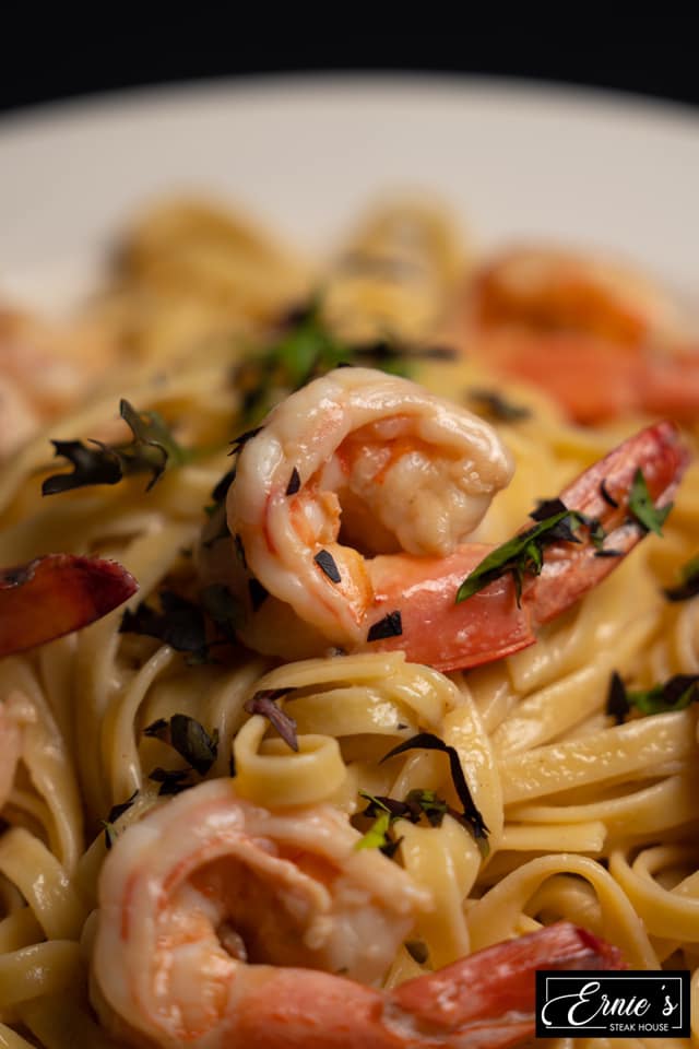 Ernies Steakhouse | restaurant | 9141 Wicker Ave, St John, IN 46373, USA | 2195580509 OR +1 219-558-0509