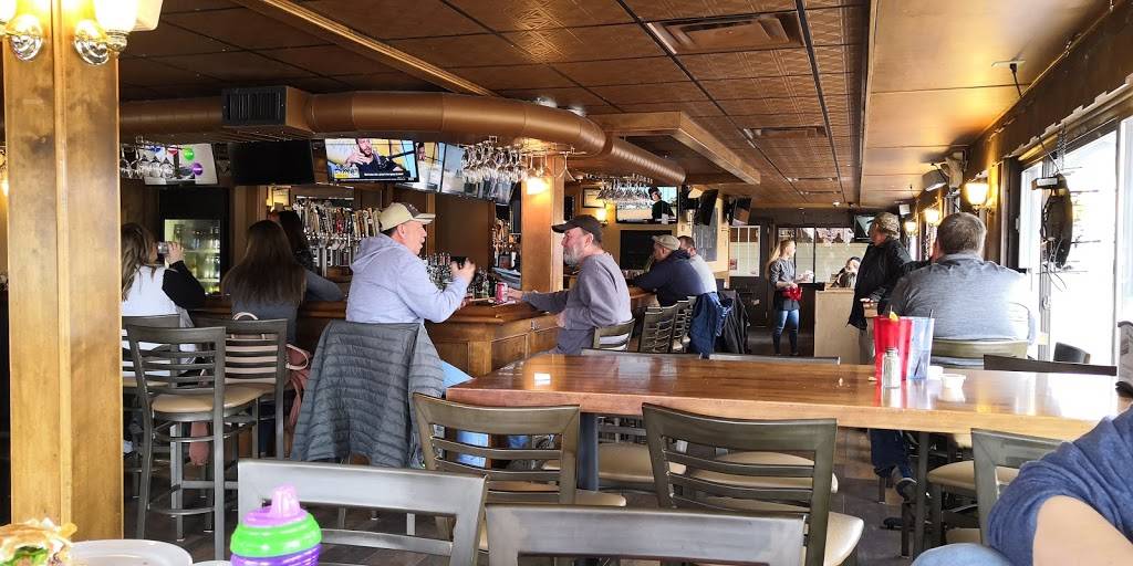 The Pour House Pub and Grill | restaurant | 4402 Watson Blvd, Johnson City, NY 13790, USA | 6072031031 OR +1 607-203-1031