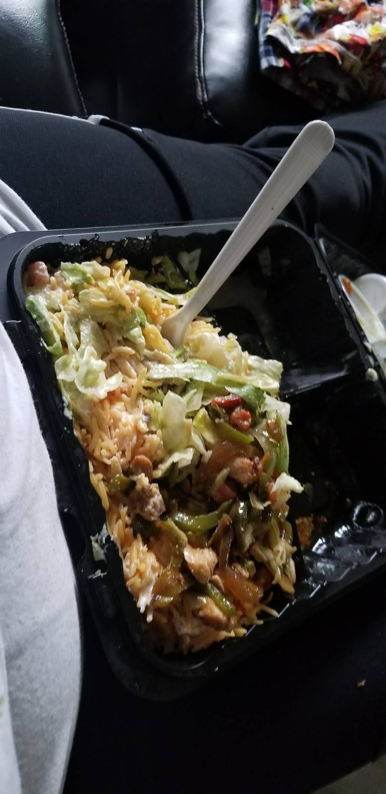 NY Chicken and Grill | restaurant | 2914 Colebrooke Dr, Hillcrest Heights, MD 20748, USA | 2406955207 OR +1 240-695-5207