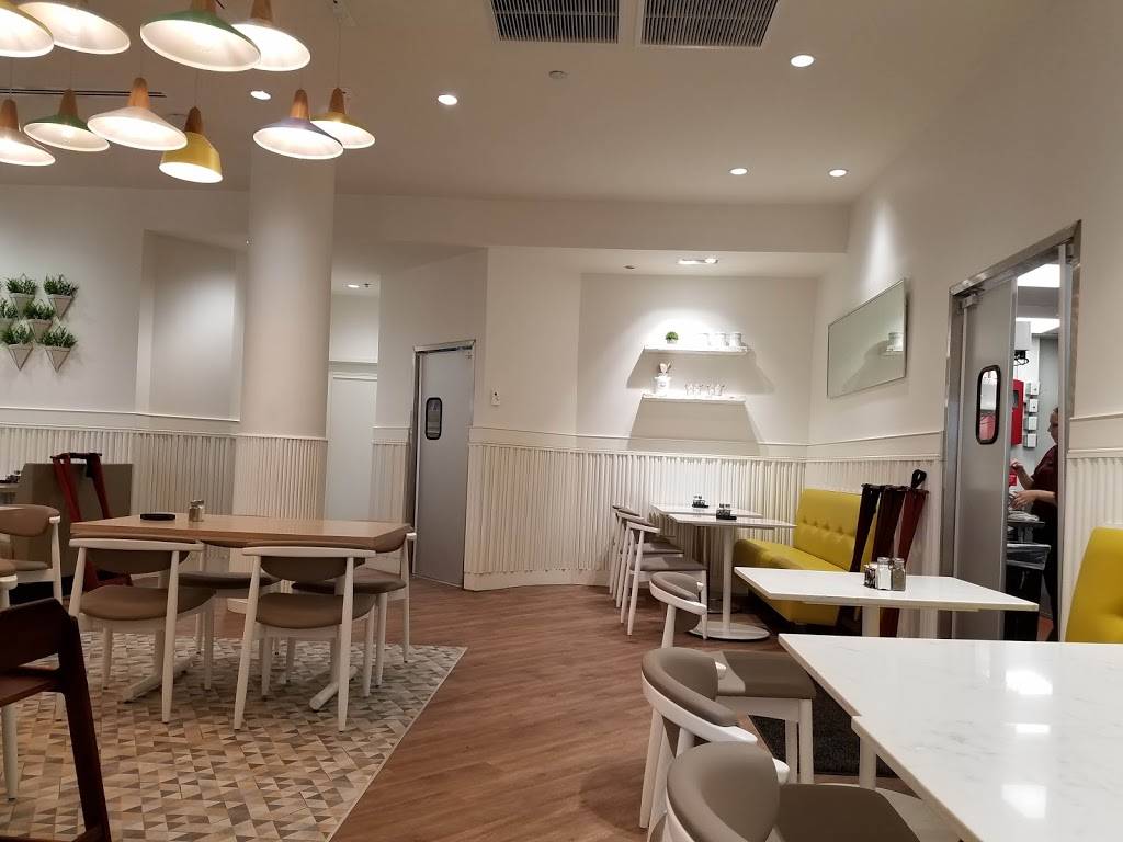 Honey Berry Pancakes and Cafe | restaurant | 203 Yorktown Shopping Center, Lombard, IL 60148, USA | 6304240333 OR +1 630-424-0333