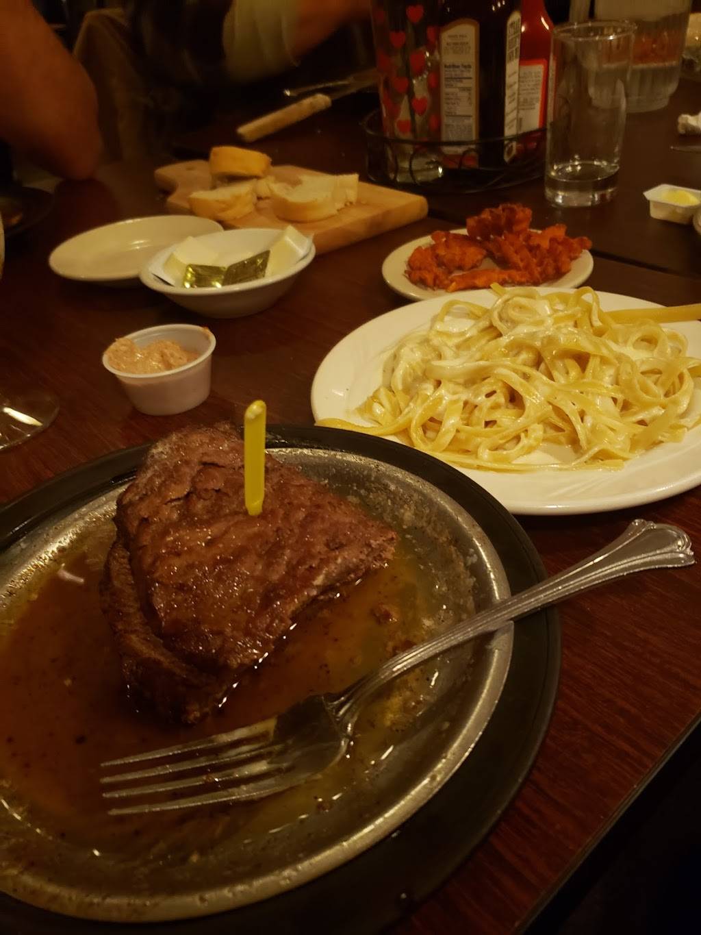 Annies T & T Steakhouse | restaurant | W598 County Rd N, Niagara, WI 54151, USA | 7155894111 OR +1 715-589-4111