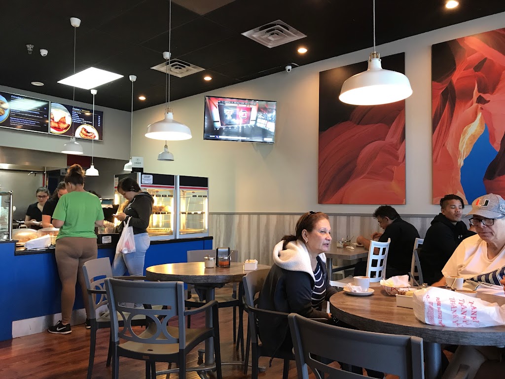 La Crema Food and Grill | restaurant | 7800 NW 25th St #16, Doral, FL 33122, USA | 7866218899 OR +1 786-621-8899