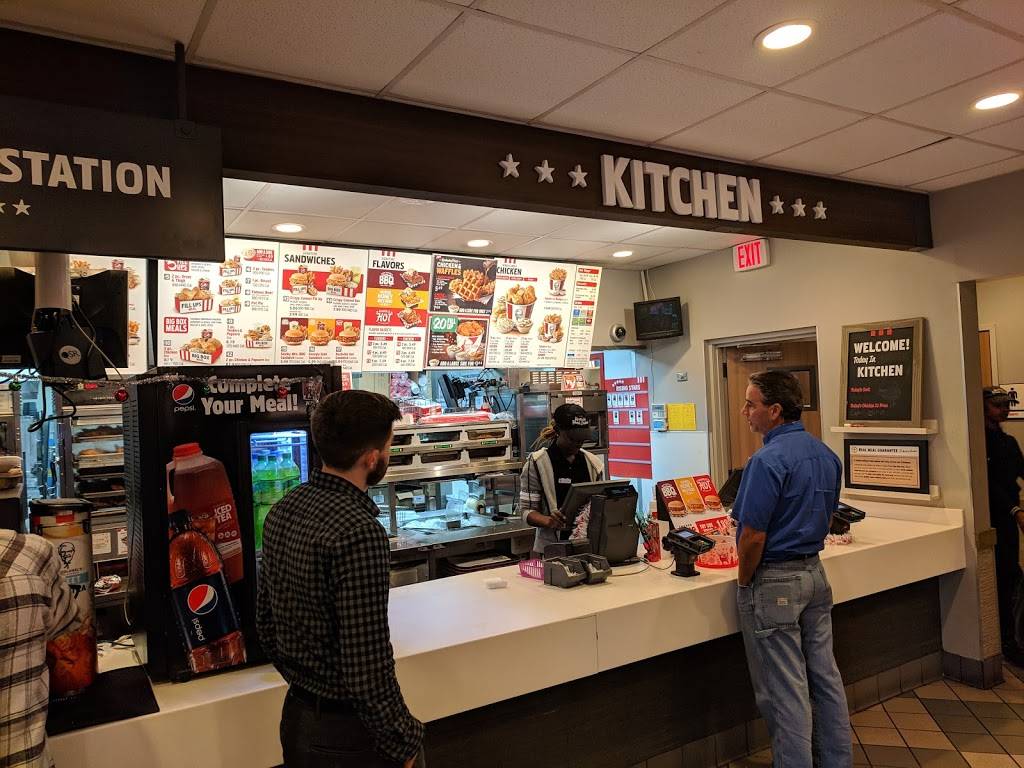 KFC | restaurant | 16800 W, New Hwy 441, Mt Dora, FL 32757, USA | 3523834411 OR +1 352-383-4411