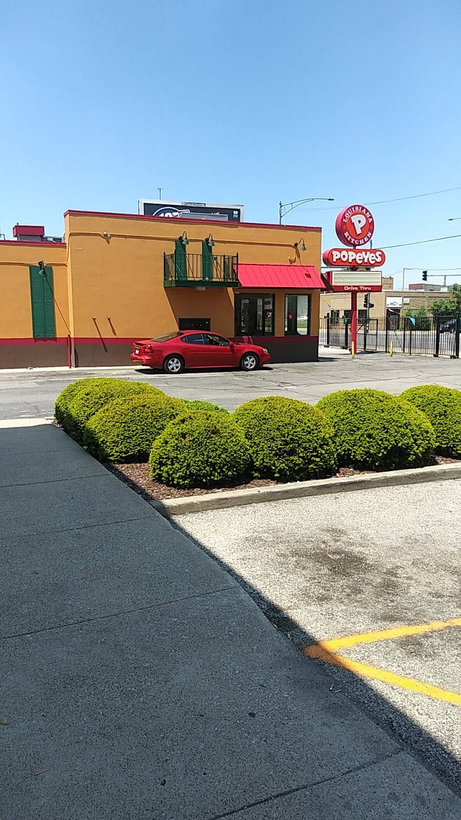 Popeyes Louisiana Kitchen | restaurant | 3451 Roosevelt Rd, Chicago, IL 60624, USA | 7735211144 OR +1 773-521-1144
