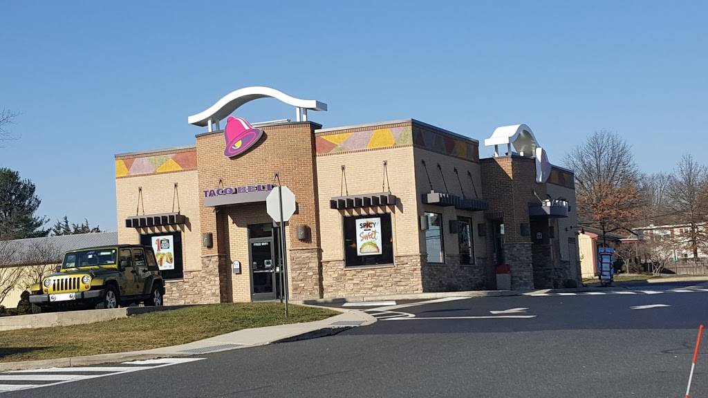 Taco Bell | meal takeaway | 1070 S West End Blvd, Quakertown, PA 18951, USA | 2155299086 OR +1 215-529-9086