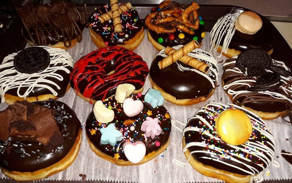 Burnzzz | restaurant | 504 N 33rd St, Omaha, NE 68131, USA | 5313293054 OR +1 531-329-3054