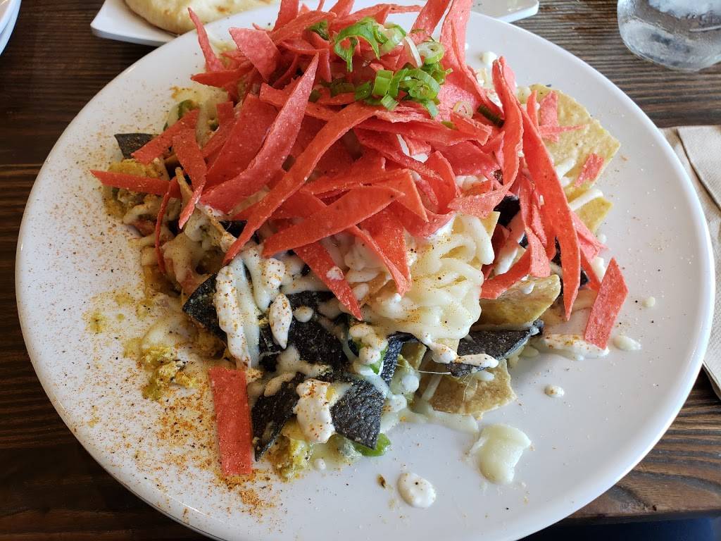 On The Hook | restaurant | 2445 E Imperial Hwy ste m, Brea, CA 92821, USA | 7146715886 OR +1 714-671-5886