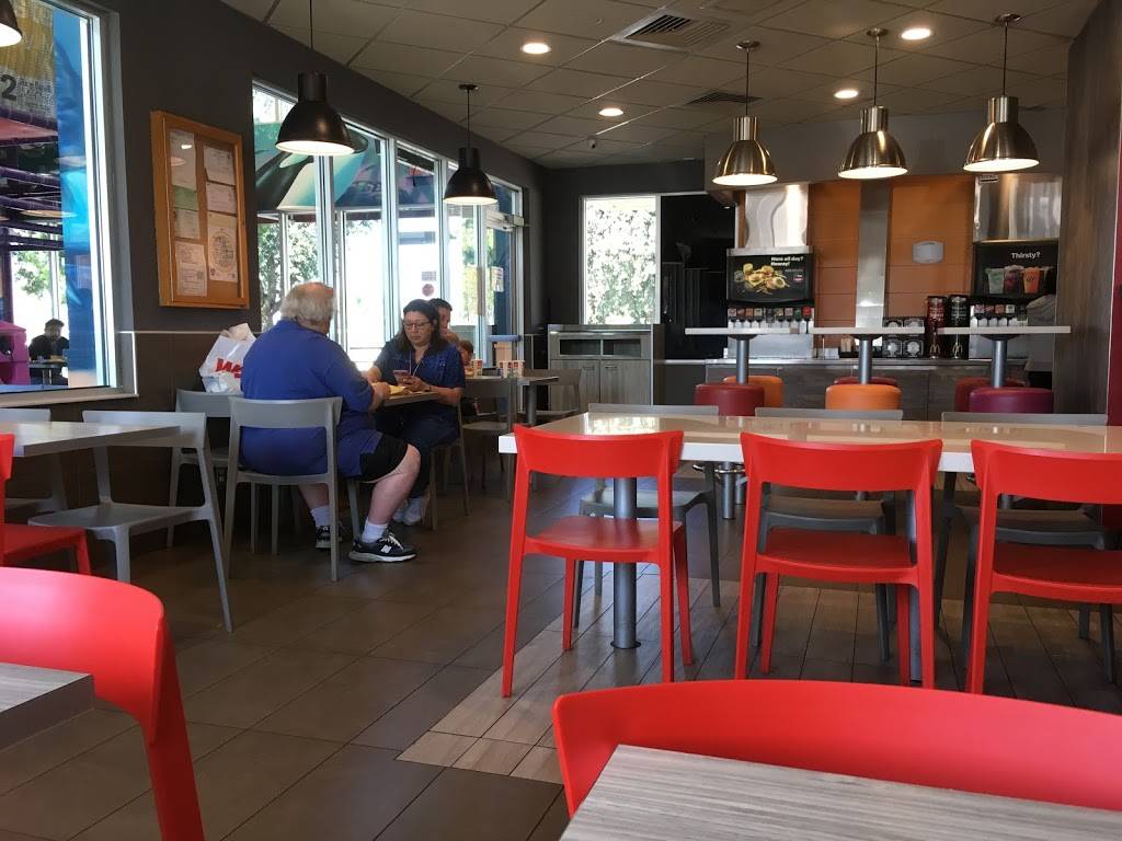 McDonalds | cafe | 501 New Los Angeles Ave, Moorpark, CA 93021, USA | 8055322043 OR +1 805-532-2043