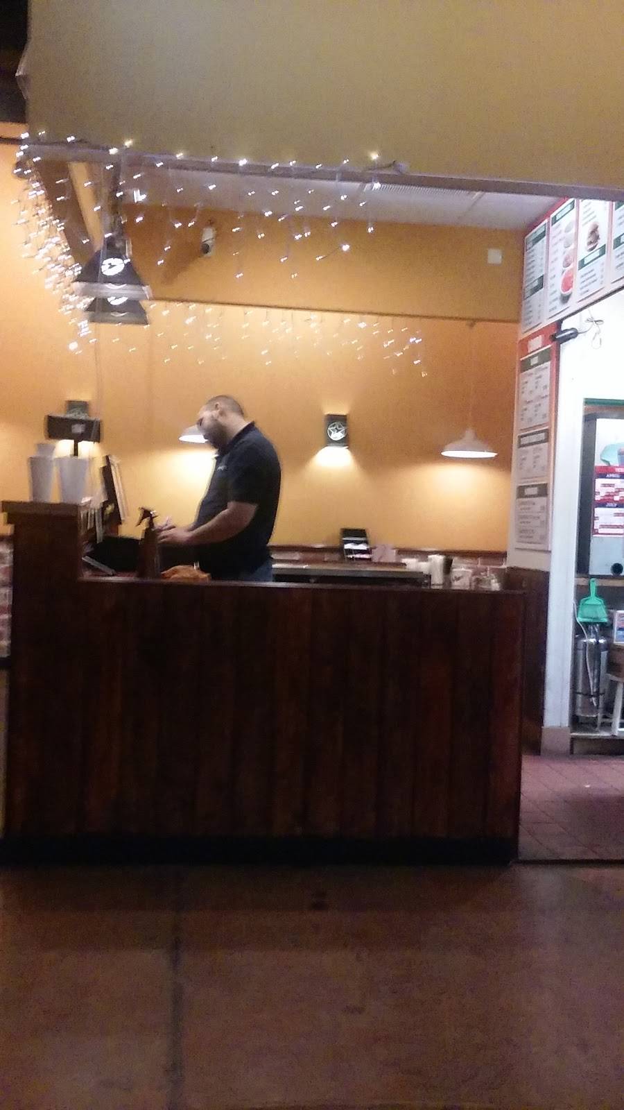 Wing Town | restaurant | 4271 FM2181, Corinth, TX 76210, USA | 9404979464 OR +1 940-497-9464