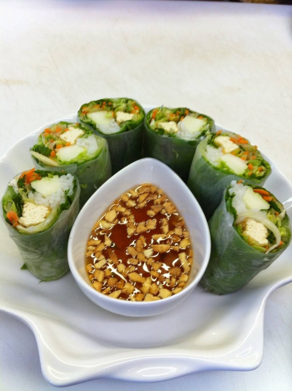 Sawasdee Thai Cuisine | restaurant | 1830 J St, Sacramento, CA 95811, USA | 9163298678 OR +1 916-329-8678