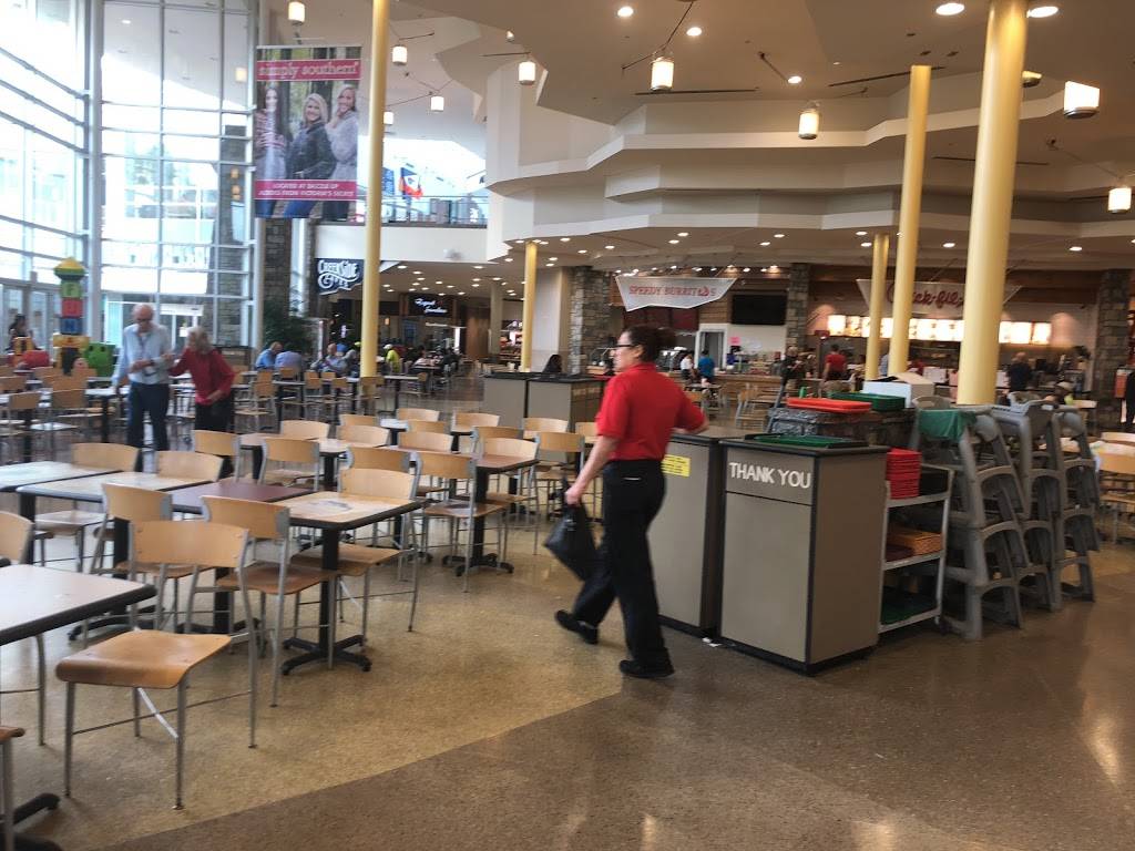 Charleys Philly Steaks | restaurant | 5959 Triangle Town Blvd Ste FC-1123, Raleigh, NC 27616, USA | 9197922206 OR +1 919-792-2206