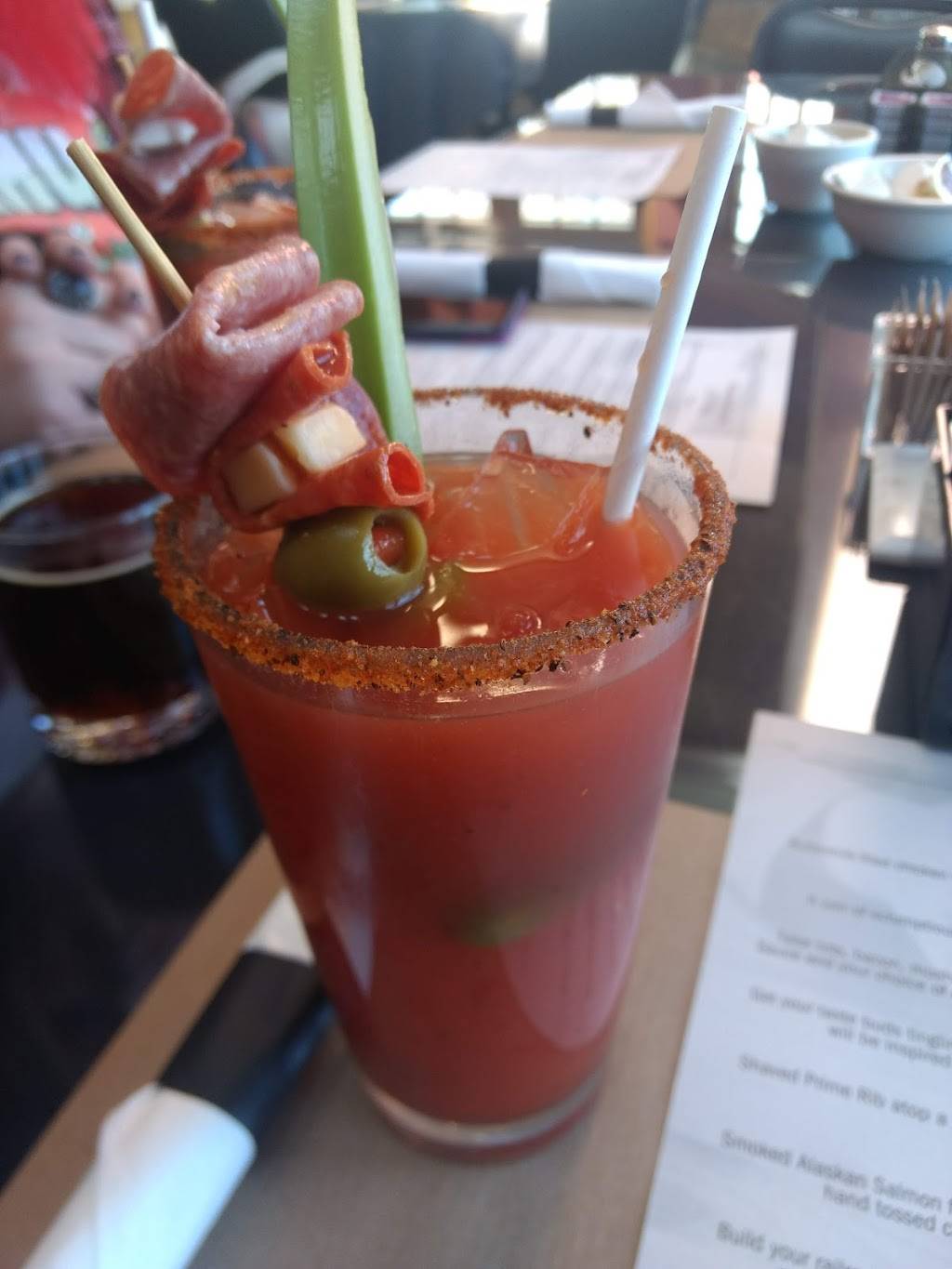 HIAWATHA Restaurant and Lounge | restaurant | 713 Grant St, Wausau, WI 54403, USA | 7158485166 OR +1 715-848-5166