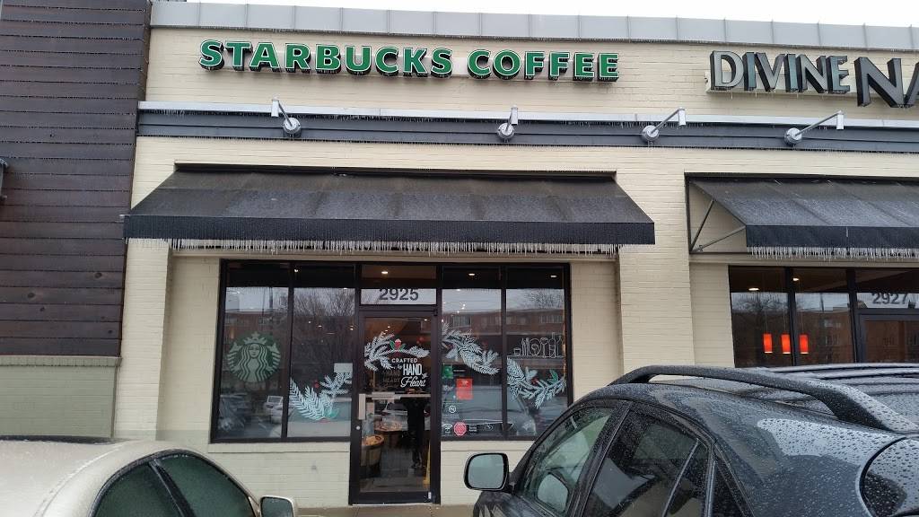 Starbucks | cafe | 2925 S Glebe Rd, Arlington, VA 22206, USA | 7032998510 OR +1 703-299-8510