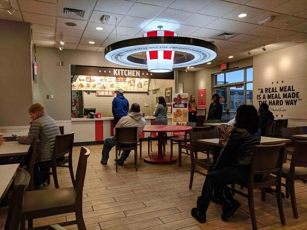 KFC | restaurant | 6154 N Keystone Ave, Indianapolis, IN 46220, USA | 3177220587 OR +1 317-722-0587