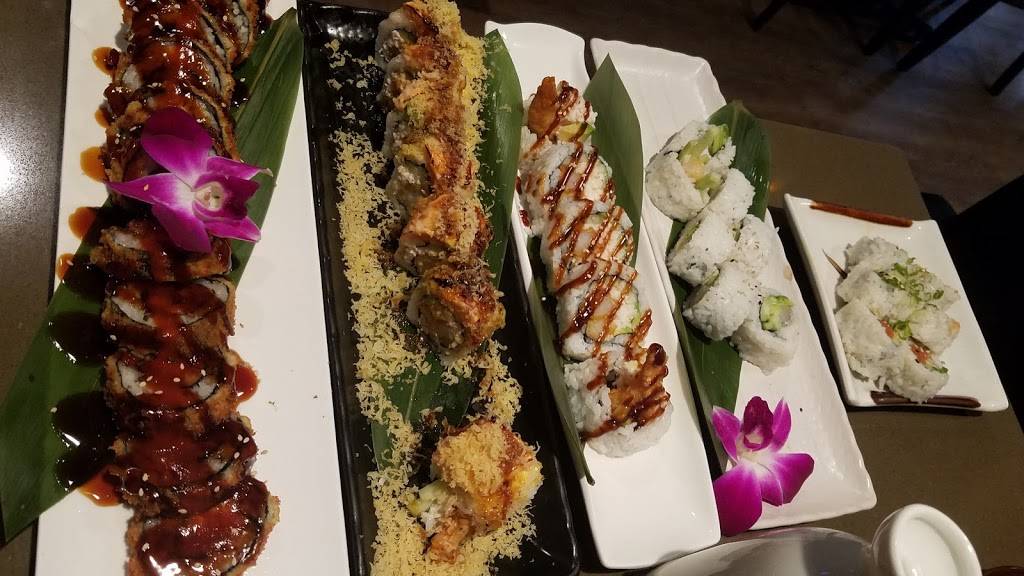 Hooked On Sushi | restaurant | 2508 S El Camino Real A-B, Carlsbad, CA 92008, USA | 7604348811 OR +1 760-434-8811