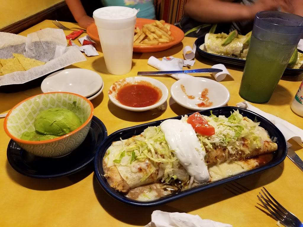 El Paso Mexican Grill | restaurant | 901 Columbiana-Canfield Rd, Columbiana, OH 44408, USA | 3304829785 OR +1 330-482-9785