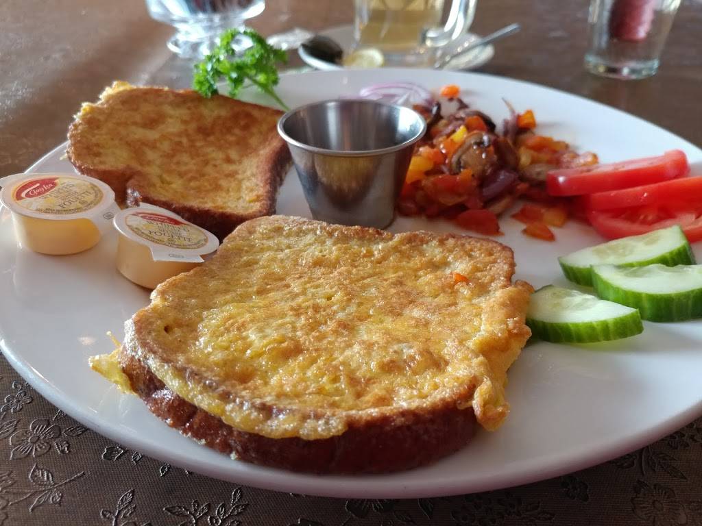 Belle Bar and Restaurant | restaurant | 4949 Bathurst St, North York, ON M2R 1Y1, Canada | 4162220033 OR +1 416-222-0033