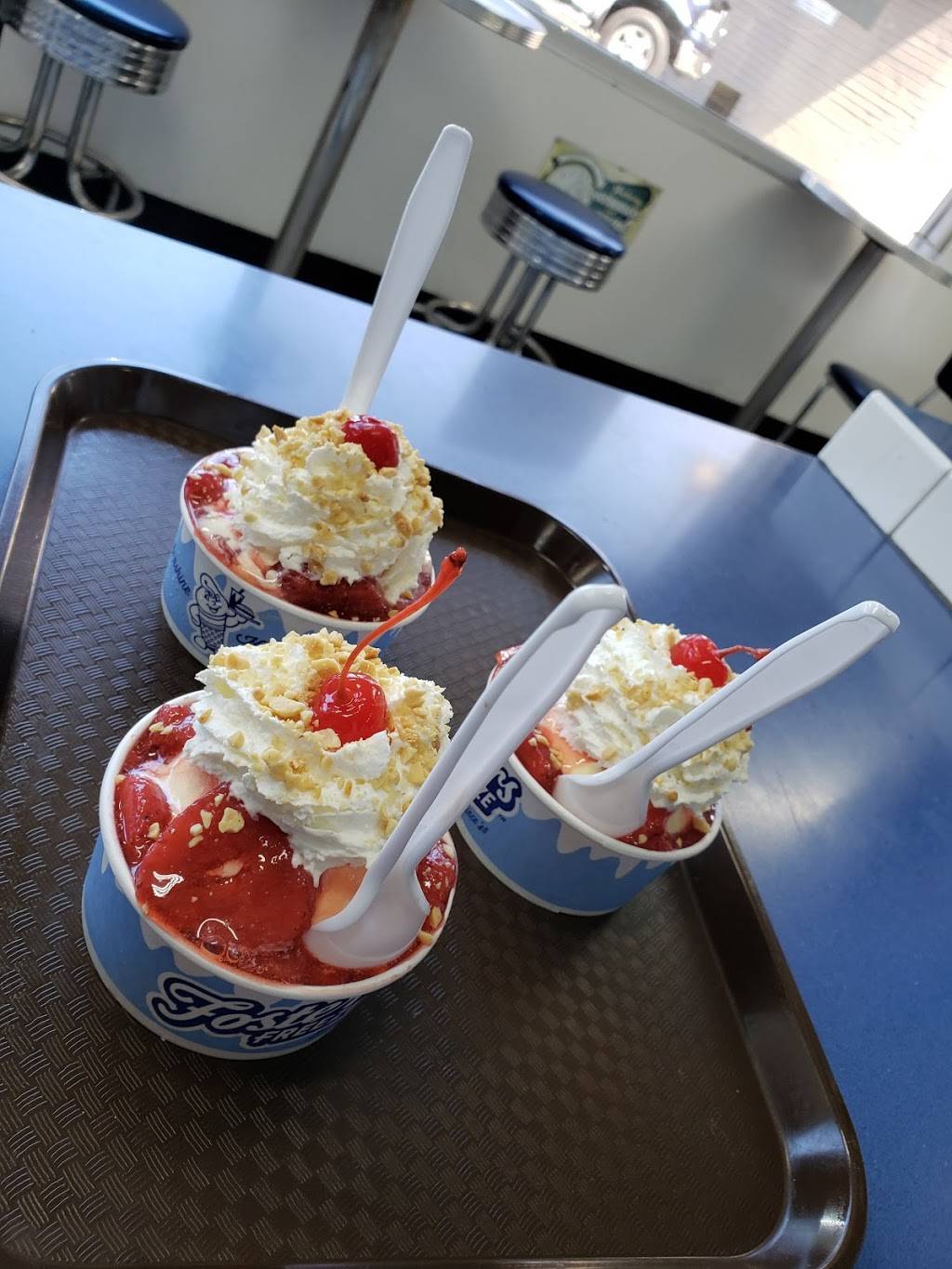 Fosters Freeze | restaurant | 653 Merchant St, Vacaville, CA 95688, USA | 7074481400 OR +1 707-448-1400