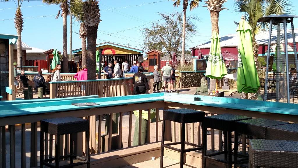 Hidden Treasure Raw Bar & Grill | restaurant | 820 Moody Ln, Flagler Beach, FL 32136, USA | 3866935082 OR +1 386-693-5082