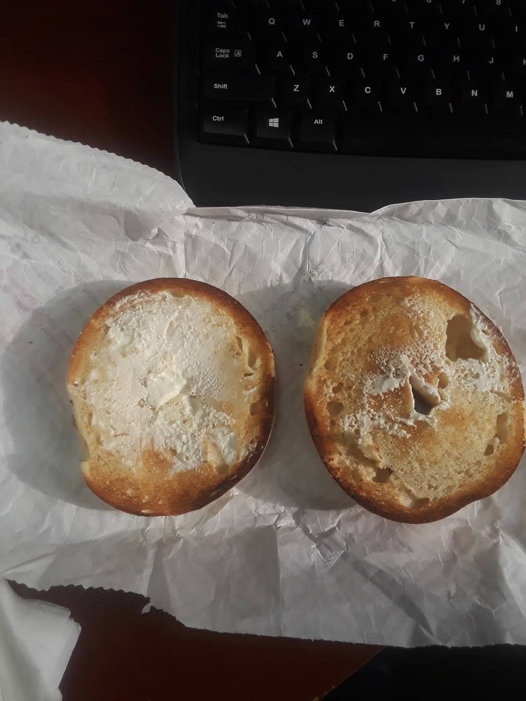 Dunkin | bakery | 4880A NW 183rd St, Miami, FL 33055, USA | 3056231115 OR +1 305-623-1115