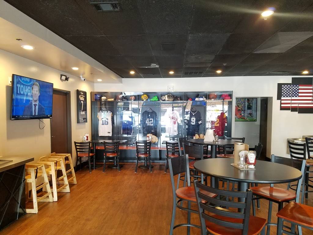 Chiki Chiki Wings and Sports | restaurant | 16312 Arrow Blvd, Fontana, CA 92335, USA | 9094293209 OR +1 909-429-3209