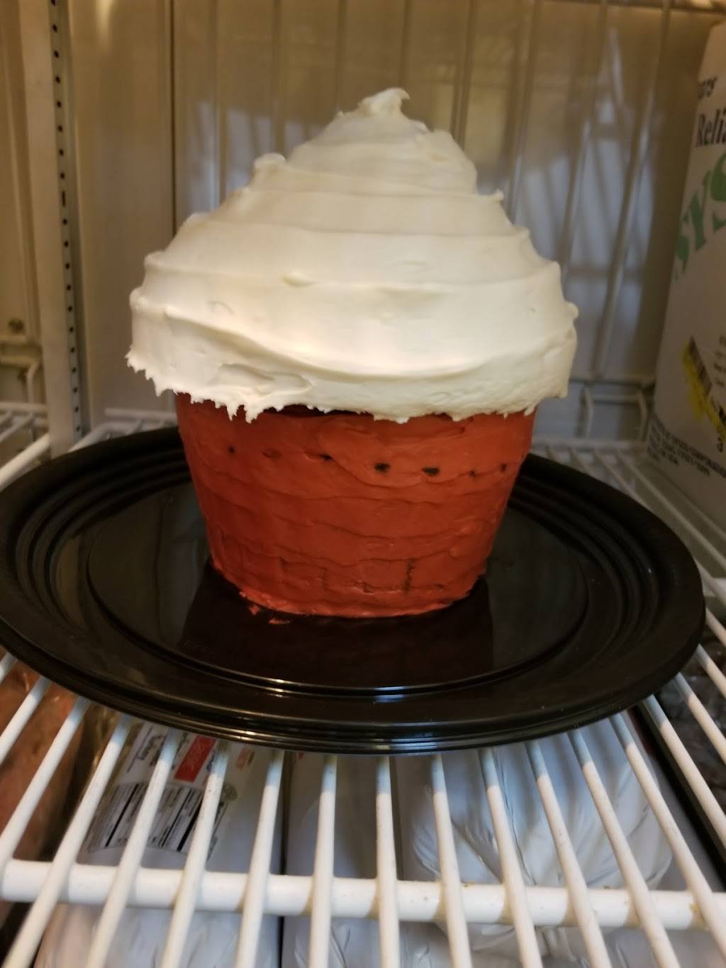 Disgustingly Delicious | bakery | 252 Los Angeles Ave Suite D, Moorpark, CA 93021, USA | 8055171500 OR +1 805-517-1500