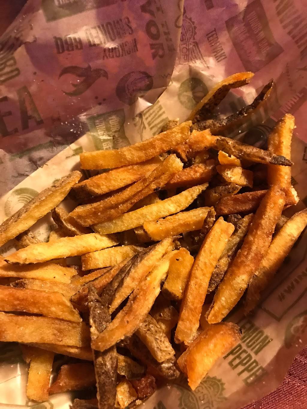 Wingstop | restaurant | 2180 W Cleveland Ave Ste 116, Madera, CA 93637, USA | 5596759464 OR +1 559-675-9464