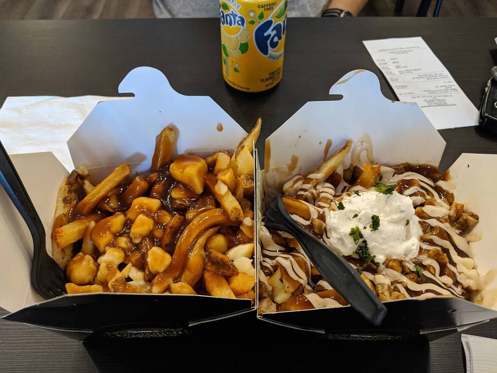 The Enchanted Poutinerie | meal takeaway | 730 Wilson Ave, North York, ON M3K 1E2, Canada | 4169011993 OR +1 416-901-1993