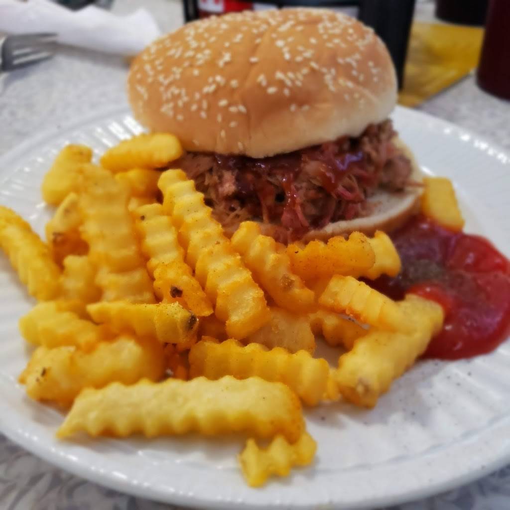 The Rustic Mill Bistro | restaurant | 102 N Ann Ave, Tallassee, AL 36078, USA | 3342831120 OR +1 334-283-1120