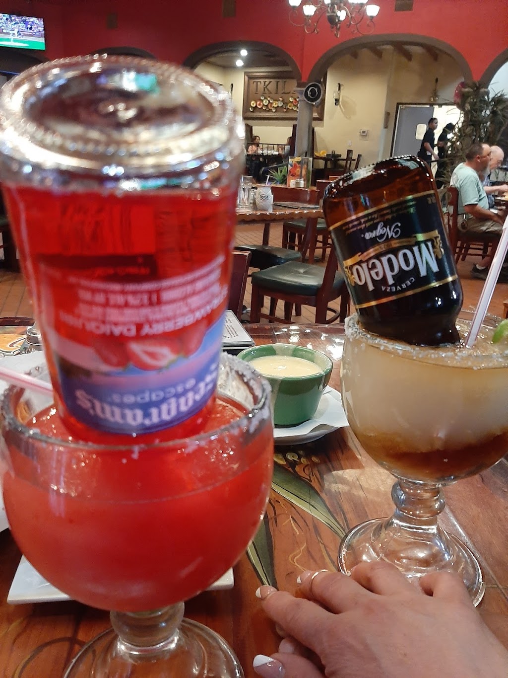 Tkilaz Mexican Restaurant | restaurant | 4610 N Garfield St C1, Midland, TX 79705, USA | 4322475455 OR +1 432-247-5455