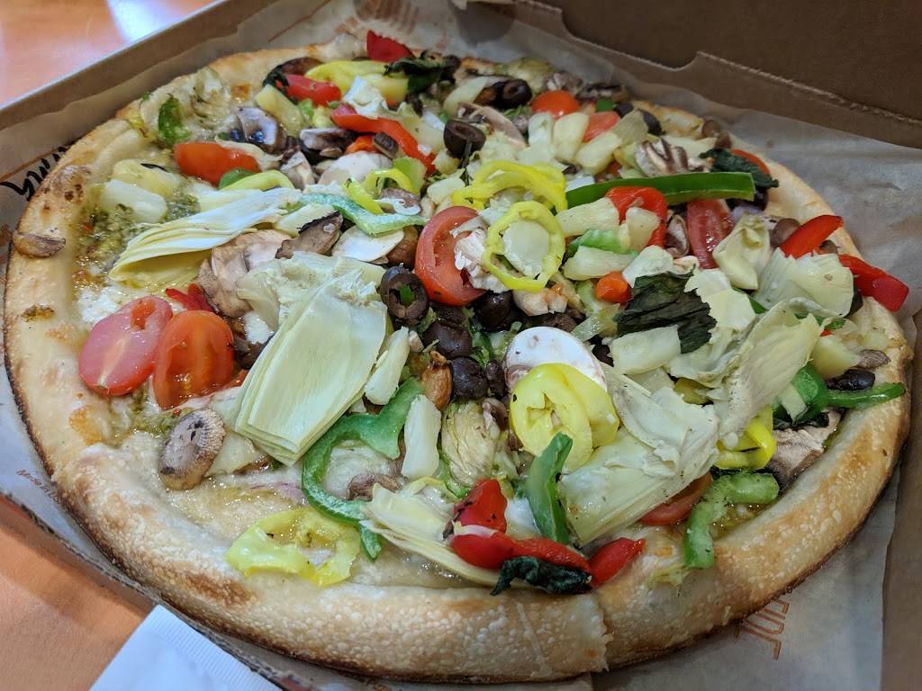 Blaze Pizza | meal takeaway | 1004 The Shops Blvd, Mission Viejo, CA 92691, USA | 9492032358 OR +1 949-203-2358